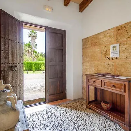 Sleeps 6 Pool Air Con Wifi *